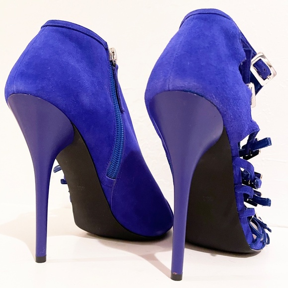 New in BOX 2011 BEBE Taffy Blue Suede shoes buckle heels US 9 Women's toe boot - Picture 9 of 13